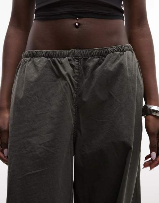 Weekday ripstop oversized pants with drawstring hem in khaki, 5 of 5