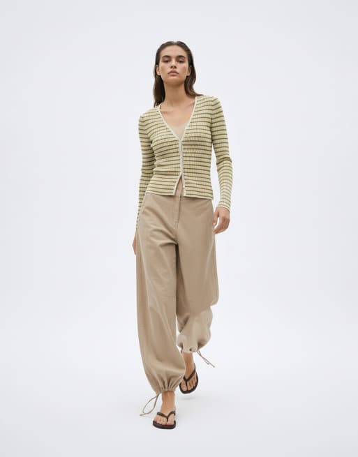Weekday ripstop wide leg trousers in washed beige, 9 of 11