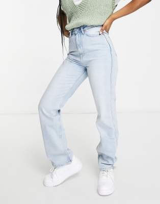 Weekday row store sing blue jeans