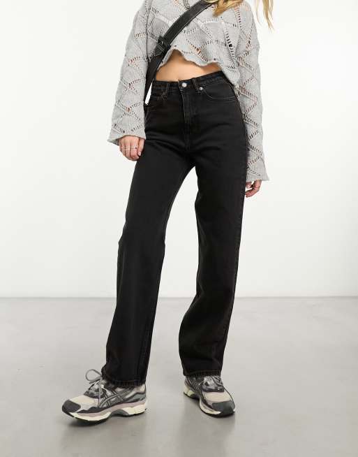 Weekday Rowe extra high waist regular fit straight leg jeans in echo black, 4 of 5