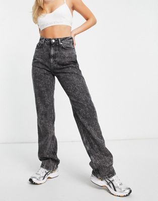 Weekday Rowe Extra high waist straight fit jeans in black stonewash - ASOS Price Checker