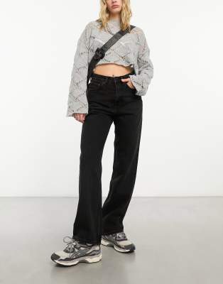 Weekday - Rowe - Jeans in Echo-Schwarz mit sehr hoher Taille und geradem, normalem Schnitt