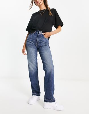 Weekday - Rowe - Jeans in Vintage-Blau mit geradem Schnitt und sehr hohem Bund