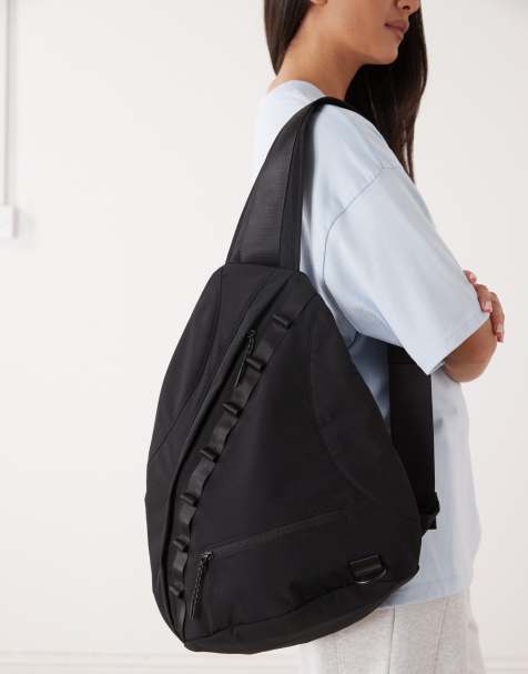 Weekday – Rucksack in Schwarz mit Schnallenriemen - view 1