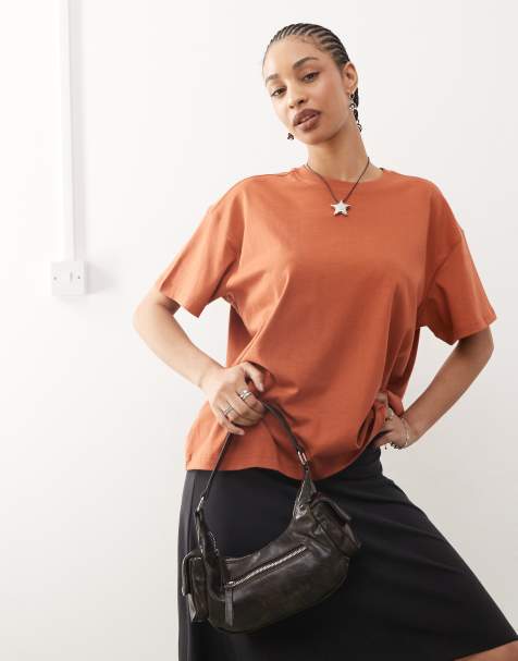 Weekday - Rustrød oversized T-shirt i firkantet pasform - view 1
