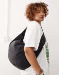 [Weekday] Weekday Samir cross body bag in black No Size Black