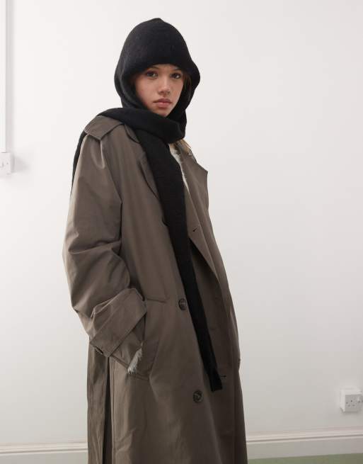 Weekday scarf with hood in black