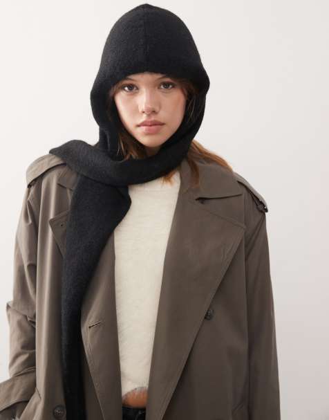 Weekday – Schal in Schwarz mit Kapuze - view 1