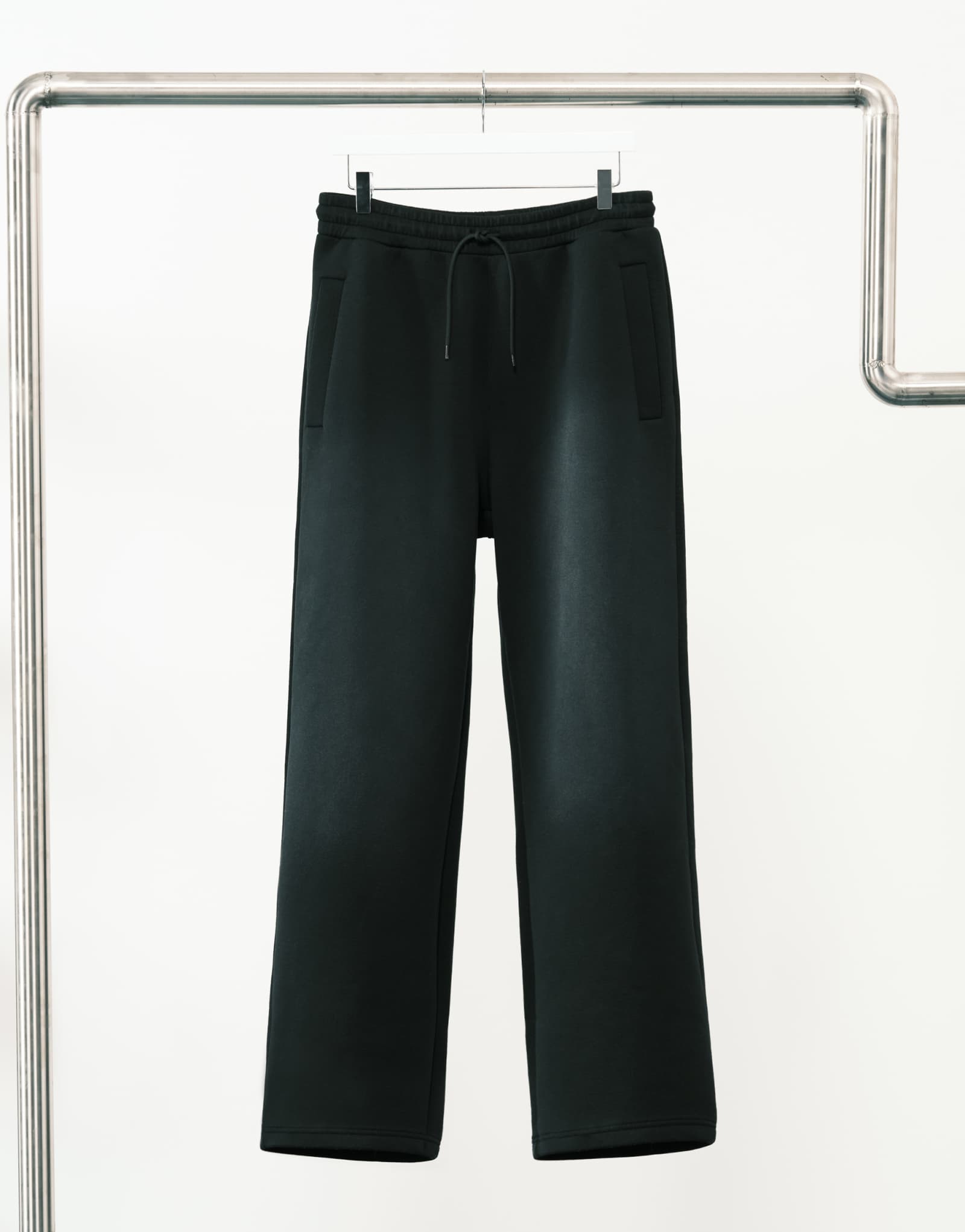 Тканевые спортивные брюки для подводного плавания в будний день, черного цвета, застиранные - часть комплекта