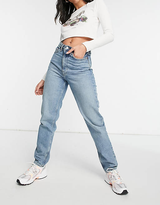 Weekday Seattle Cotton high waist mom jeans in san fran blue - MBLUE
