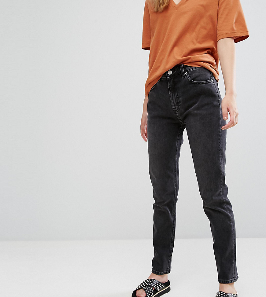 Weekday – Seattle – Jeans i mom jeans-modell med hög midja-Svart
