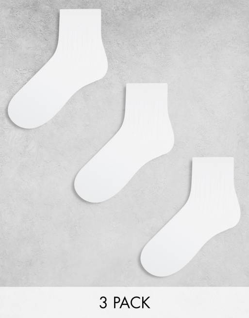 Weekday – Selma – 3er-Pack gerippte Socken in Weiß