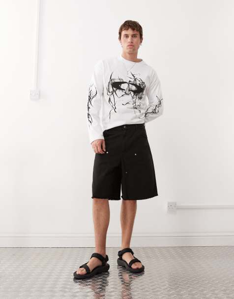 Weekday – Shorts in Schwarz mit Workwear-Detail - view 1