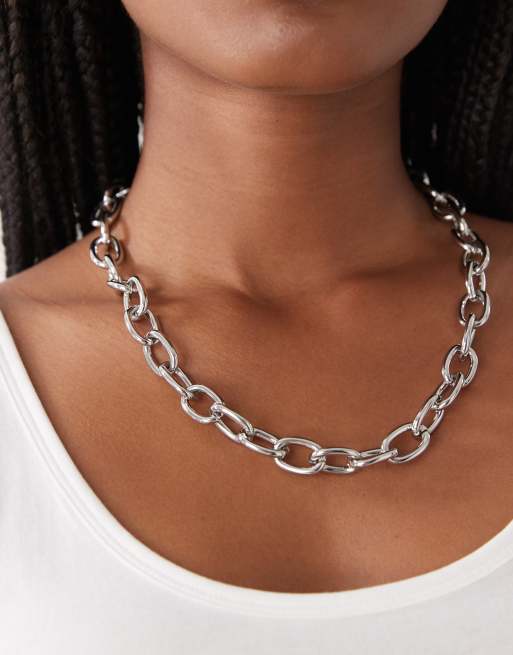 Weekday – Silverfärgat halsband med grov kedja