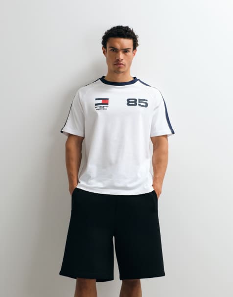 Weekday - Simon - Sorte shorts i scuba-lignende jersey - view 1