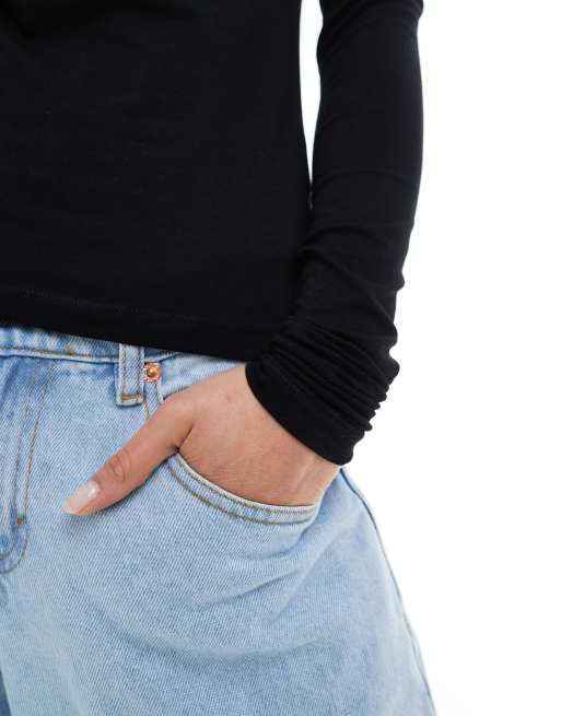 Weekday slim fit long sleeve T-shirt in black