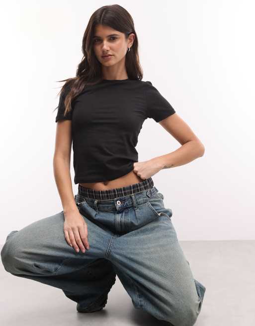 Weekday - Slim-fit T-shirt in zwart, 4 van 4