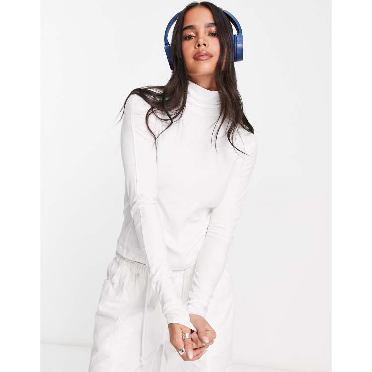 Women's fitted white turtleneck sales