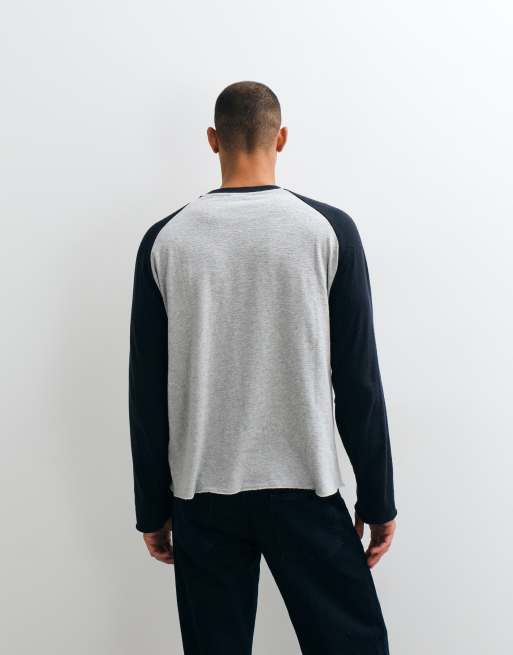 Weekday slub fabric oversized long sleeve raglan t-shirt in grey and navy, 5 of 5