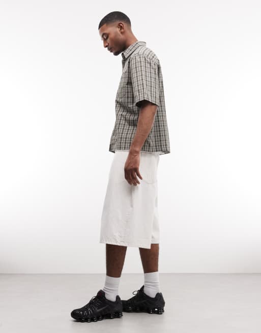 Weekday – Smutsvita, långa shorts i baggy fit, 3 av 5