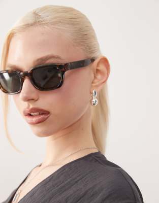 Weekday - Sonnenbrille in Schildpatt-Optik mit dunkelgrünen Gläsern-Braun