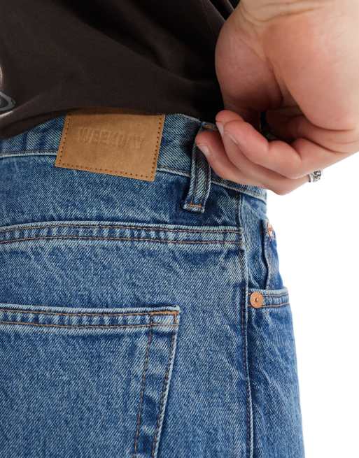 Weekday Space relaxed fit denim shorts in 90s blue , 3 of 5