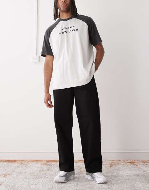 Weekday – Sphere – Locker geschnittene Jeans in schwarzer Acid-Waschung mit niedrigem Bund - view 1