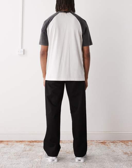 Weekday Sphere low waist loose fit jeans in black acid wash, 3 of 5