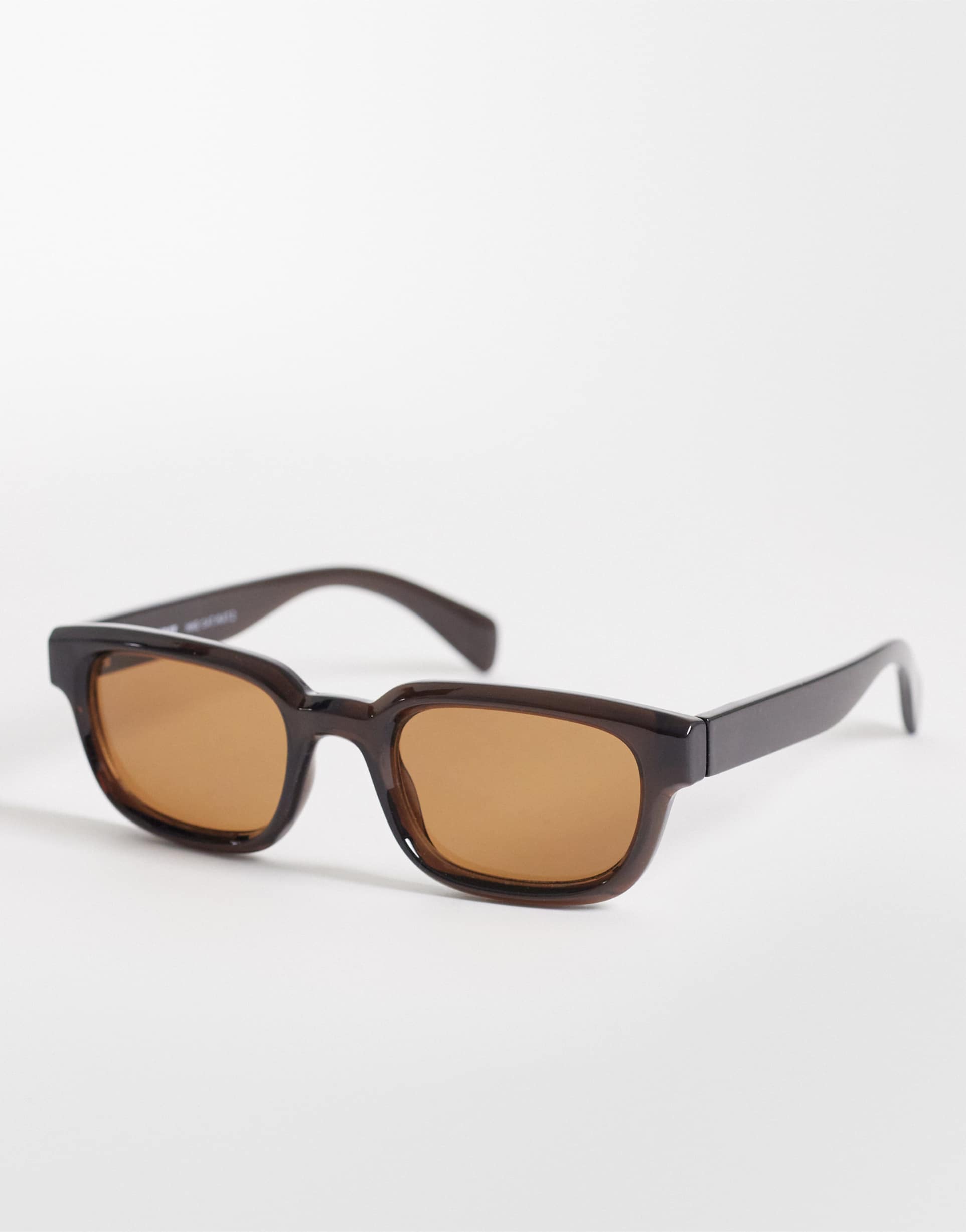 weekday sunglasses in dark brown