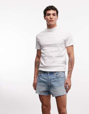 Superkurze Jeansshorts in blauer Waschung Blau W30