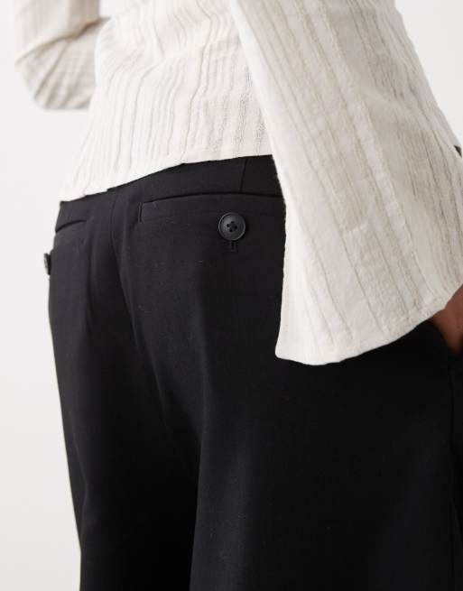 Weekday – Svarta, långa kostymshorts, 4 av 5