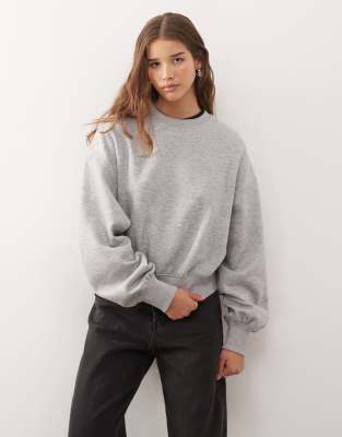 Weekday - Sweatshirt in regulärer Größe in Grau meliert