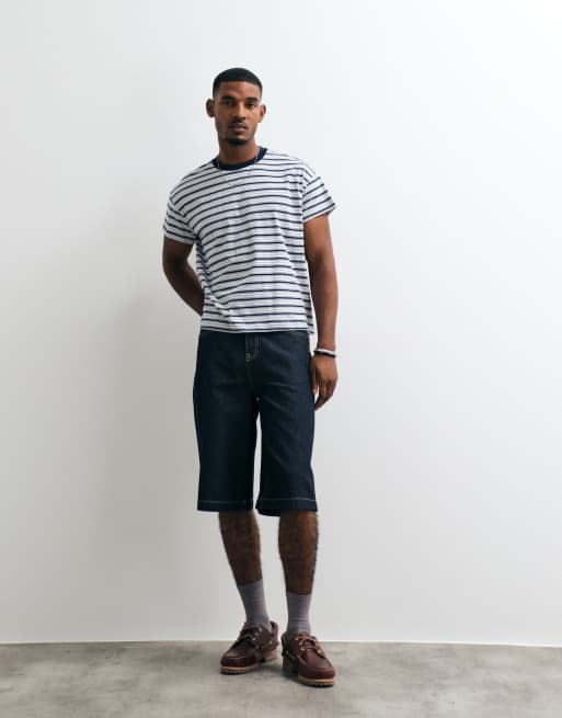 Weekday t-shirt à manches courtes avec détail de manches à cap en rayures blanc cassé et marine, 2 de 5