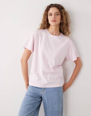 Weekday - T-Shirt in Rosa