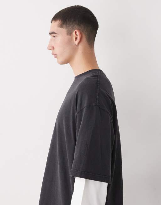 Weekday - T-shirt oversize a doppio strato nera con maniche a contrasto bianco sporco, 4 di 5