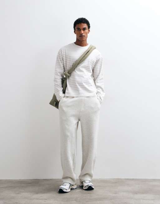 Weekday T-shirt oversize a maniche lunghe in talpa chiaro e righe bianche, 2 di 5
