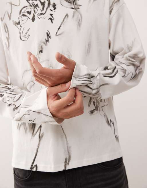 Weekday - T-shirt oversize coupe carrée à manches longues et à imprimé esquisse sur l'ensemble - Blanc, 5 de 5