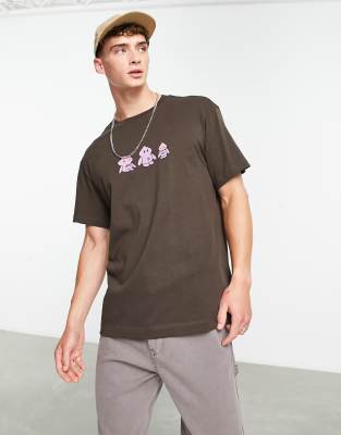 T-shirt oversize marrone con stampa grafica - Weekday T-shirt donna  - immagine2