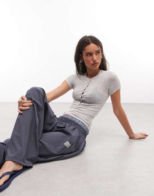 Weekday - T-shirt serafino slim grigio mélange, 3 di 4