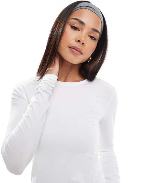 Weekday - T-shirt slim bianca a maniche lunghe - view 1