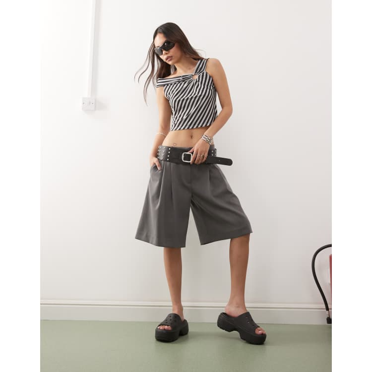 208390439-1-darkgrey?$n_750w$&