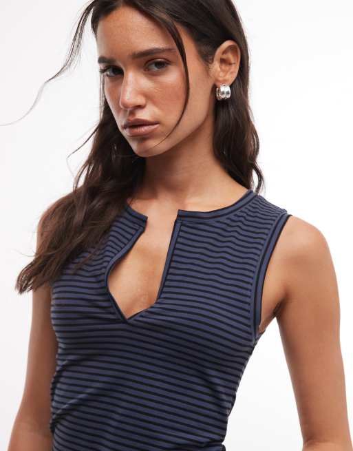 Weekday – Tanktop in Schwarz und Marineblau gestreift mit V-Ausschnitt und Einkerbung, 2 von 4