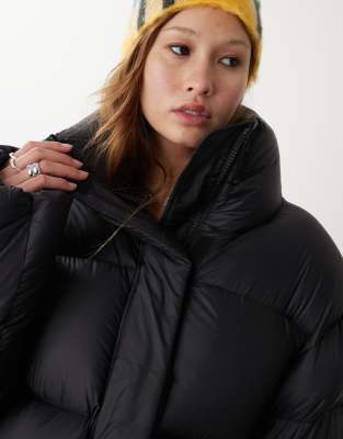Weekday Ten Oversized Down Puffer Coat In Black