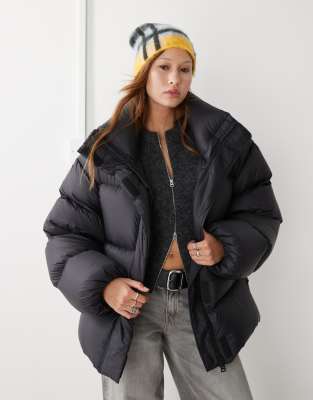 Weekday - Ten - Puffer-Daunenmantel in Schwarz mit Oversize-Schnitt