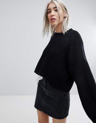 baggy cropped sweatshirt