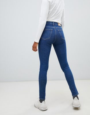 lee classic fit