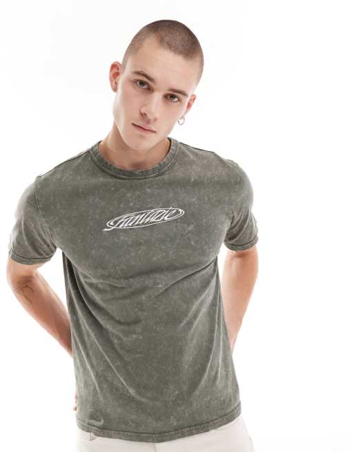 Weekday – Toby – Kakifärgad, stentvättad t-shirt med boxig passform och grafiskt tryck