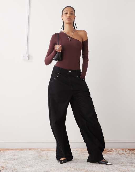 Weekday - Top a maniche lunghe super soffice bordeaux con cut-out asimmetrico - In esclusiva per ASOS, 2 di 4