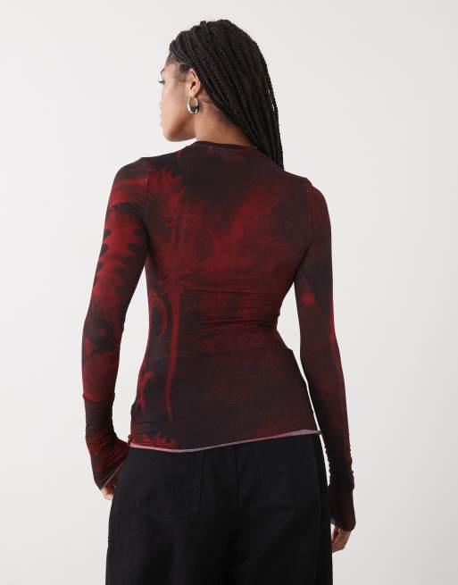 Weekday - Top manches longues en tissu doux à motif dragon sur l'ensemble - Rouge, 3 de 4