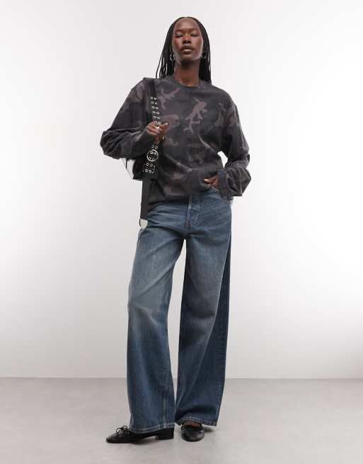 Weekday top oversize a maniche lunghe con stampa mimetica in esclusiva per ASOS, 2 di 4